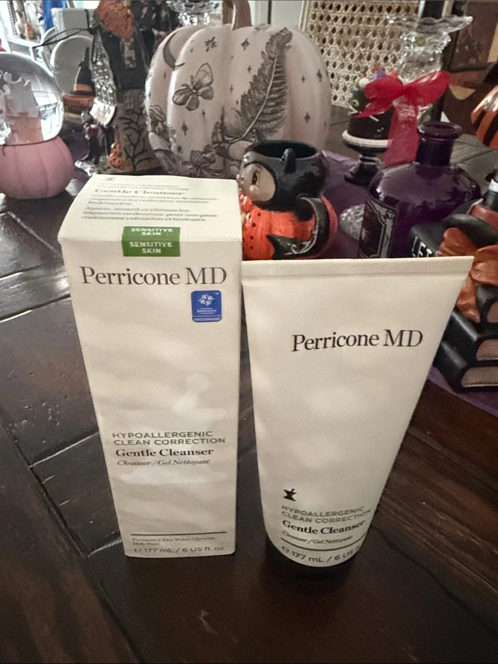 Perricone MD Gentle Cleanser in Cream-White Packaging